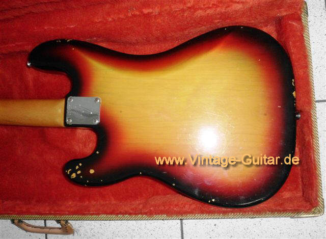Fender Precision 1968 sunburst 1d.jpg